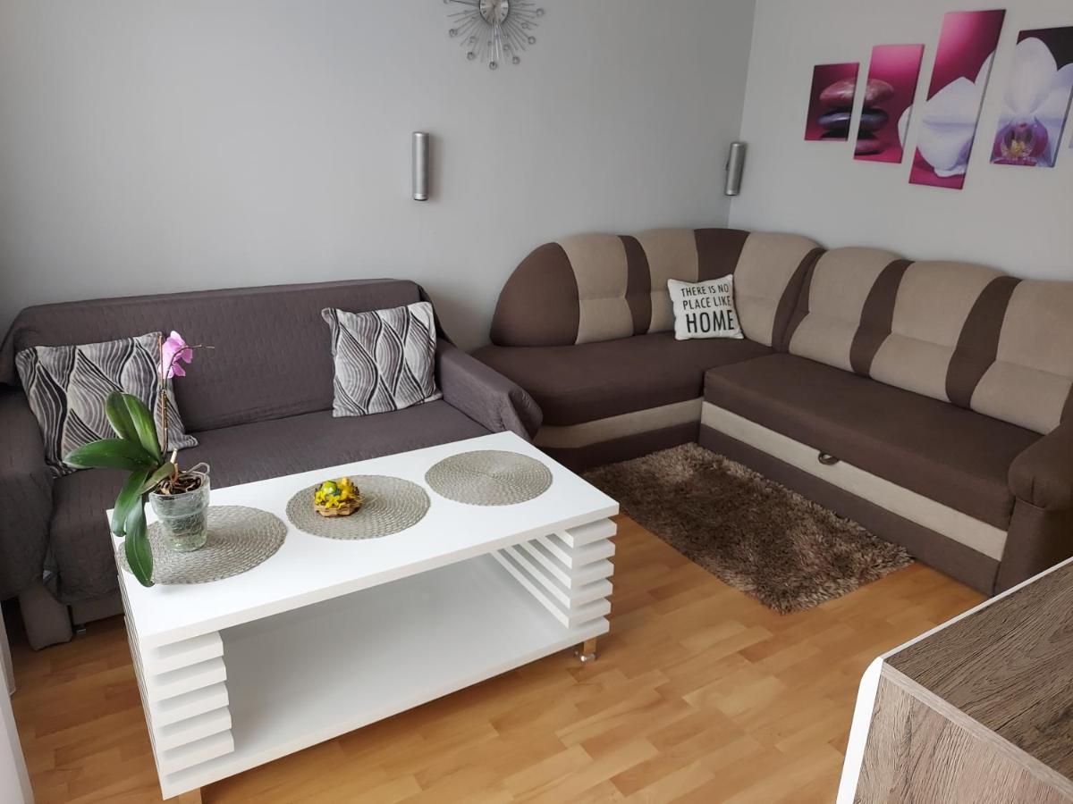Apartment Pod 16-tka